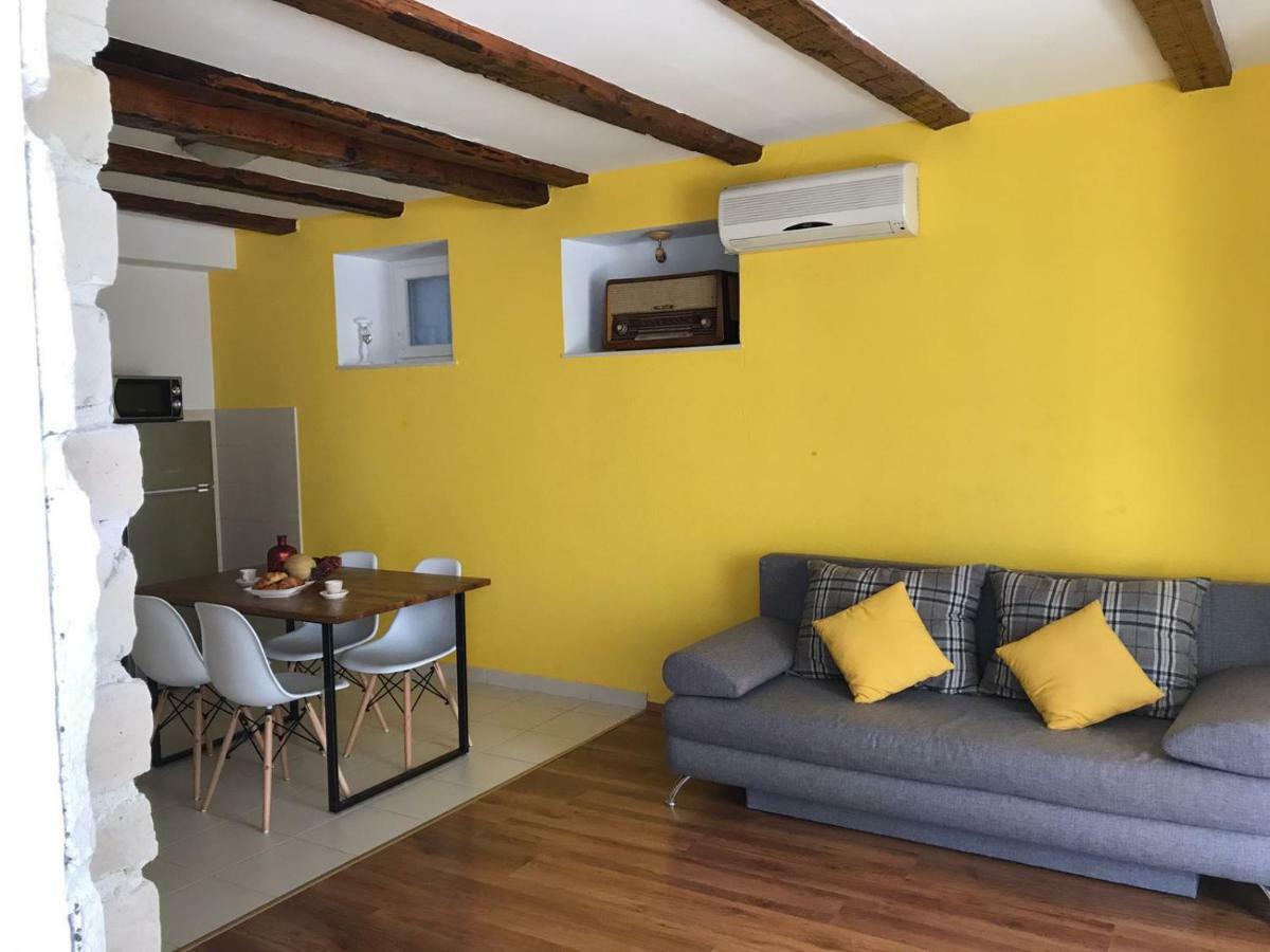 Apartment Bruno Sibenik Bagian luar foto