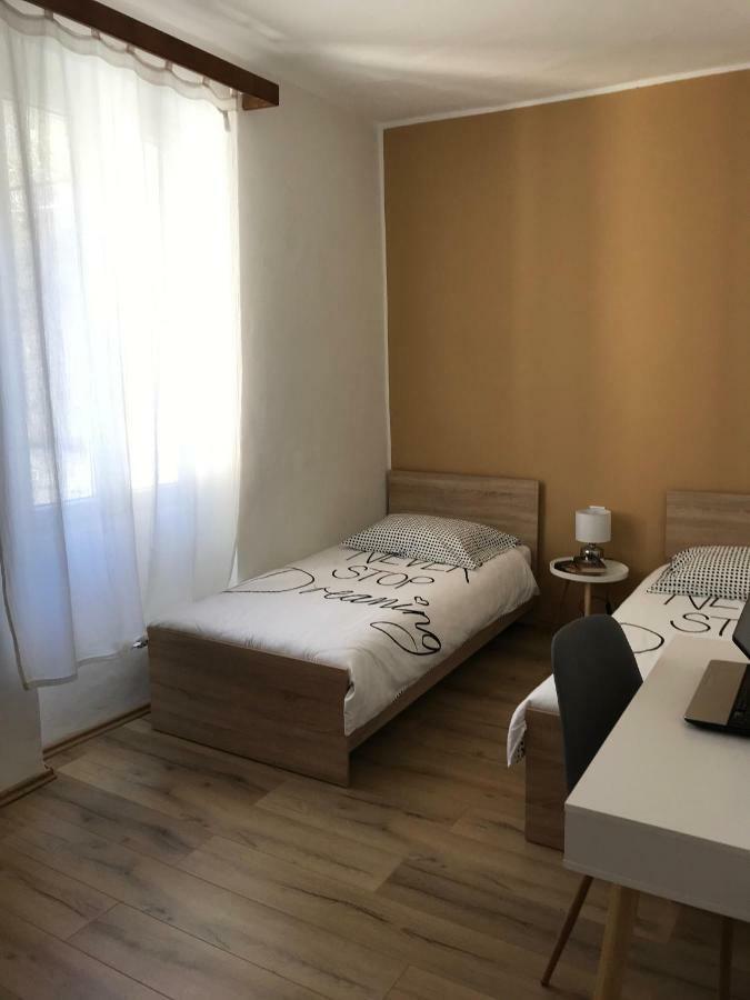 Apartment Bruno Sibenik Bagian luar foto