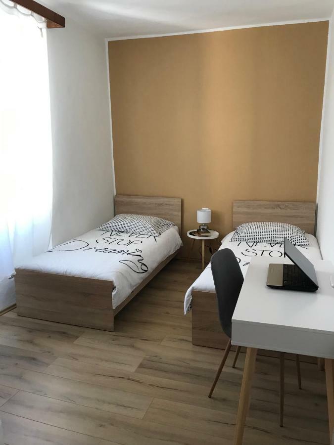 Apartment Bruno Sibenik Bagian luar foto